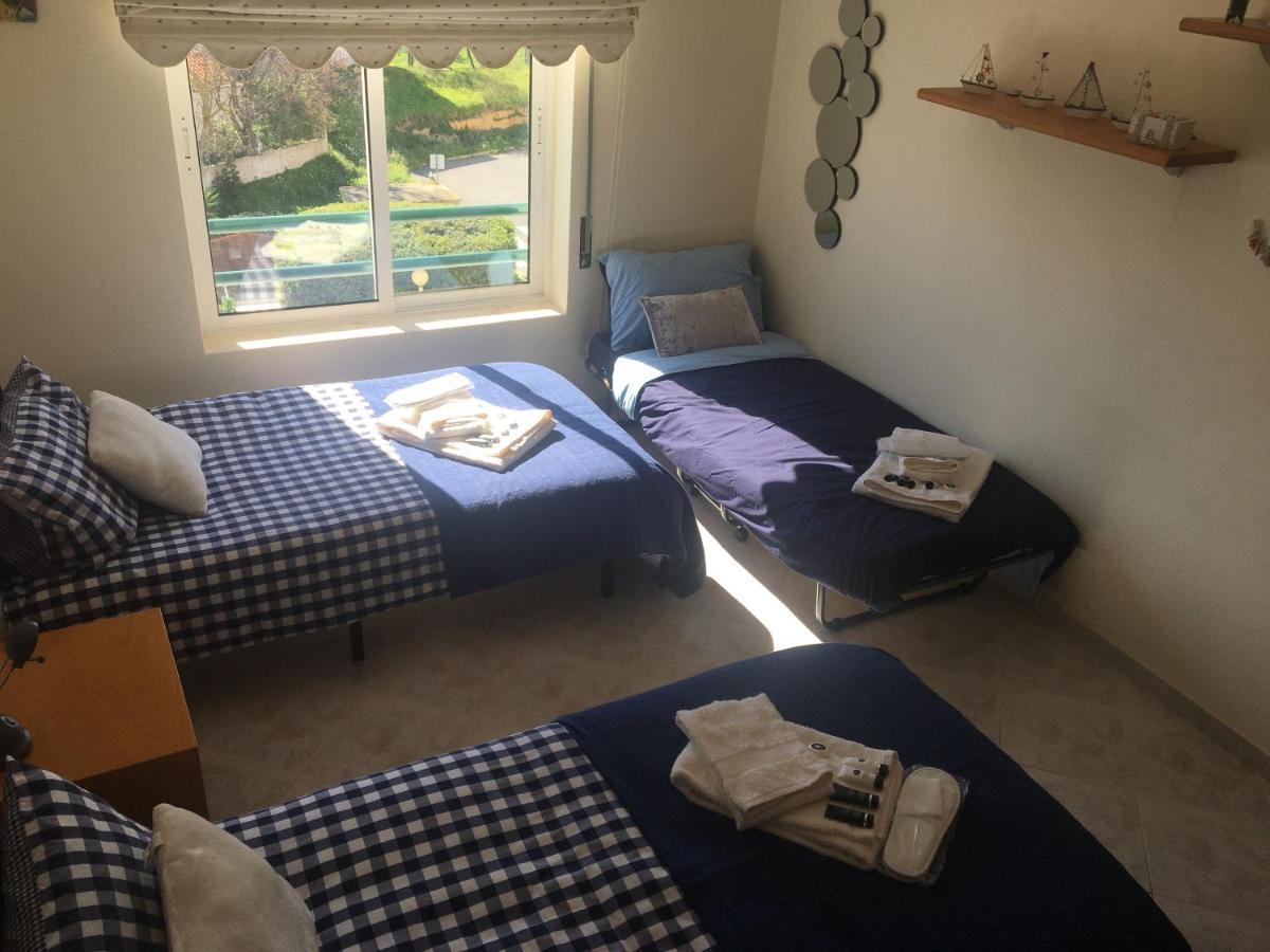 Quiet Apartment Overlooking The Swimming Pool Armacao de Pera Exterior foto